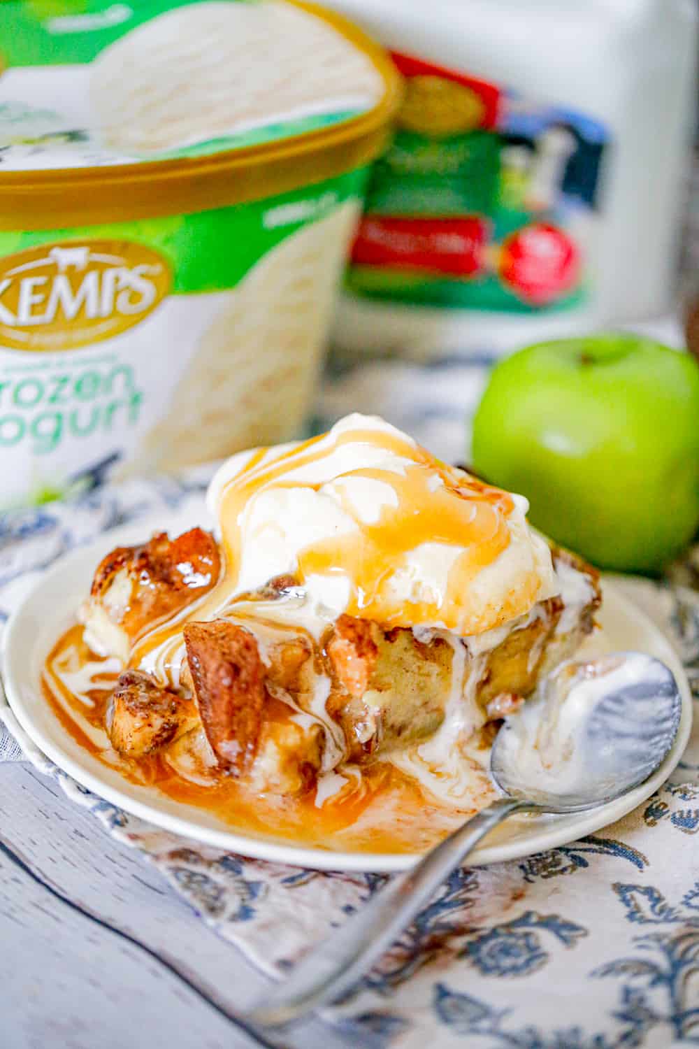 Easy Apple Bread Pudding