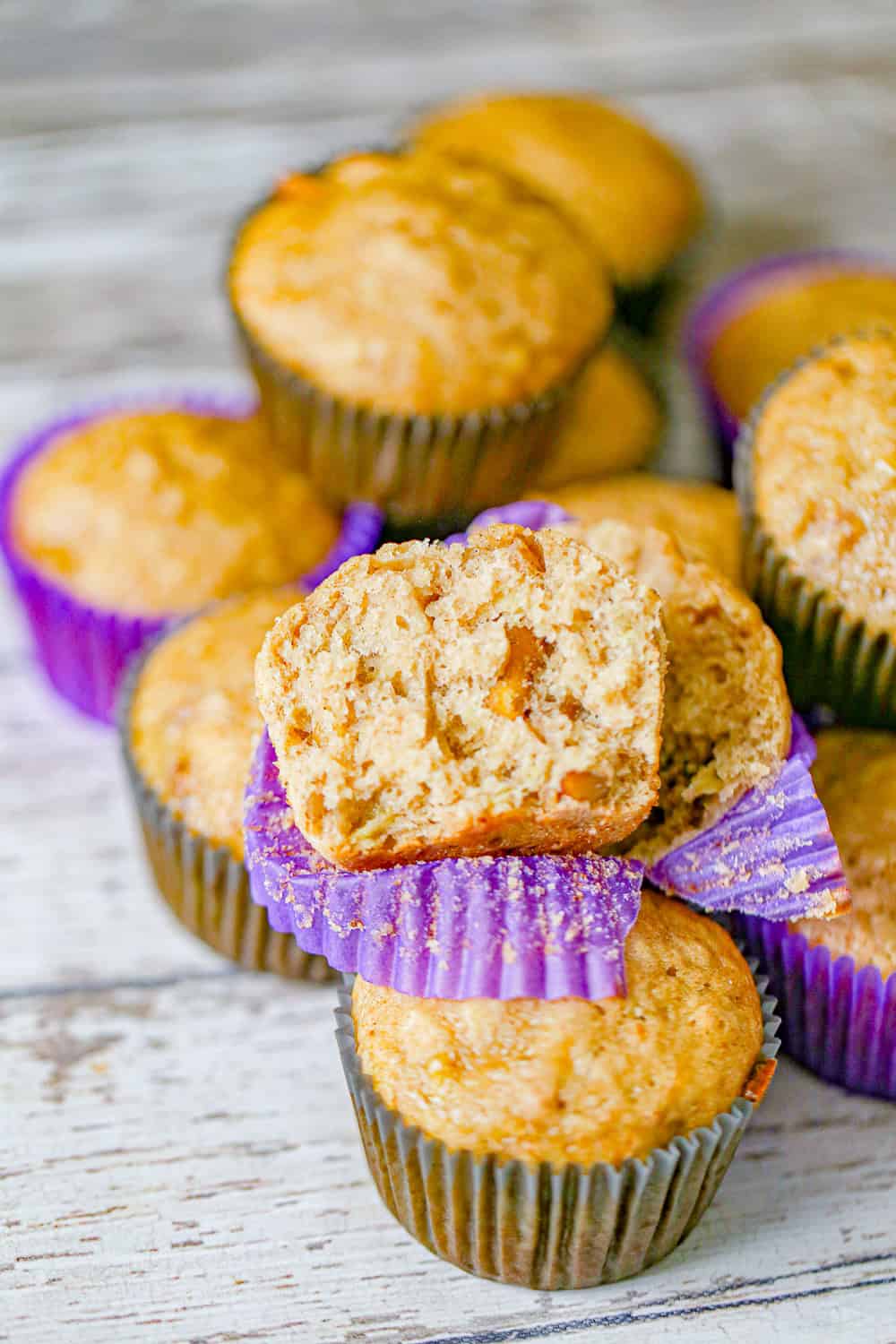 best banana walnut muffins