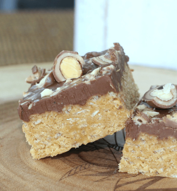 Chocolate Caramel Peanut Butter Crispy Bars recipe with Choceur Aldi Candies
