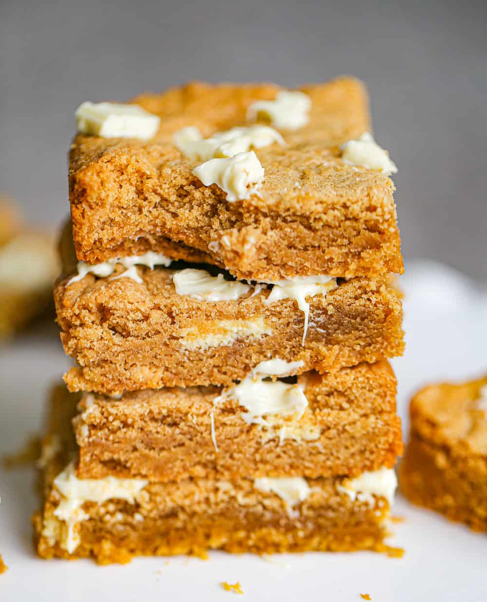 Biscoff White Chocolate Cookie Bars