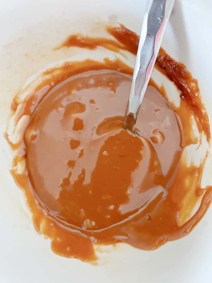 Caramel Apple Cupcakes recipe salted buttercream frosting