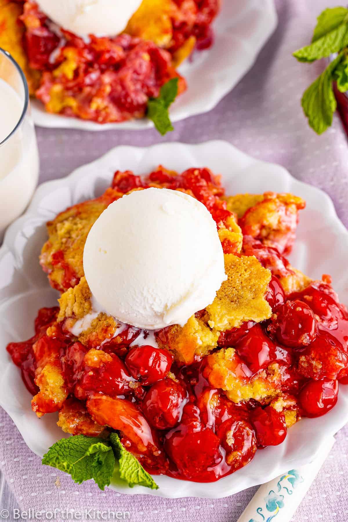 fruit dump cake
