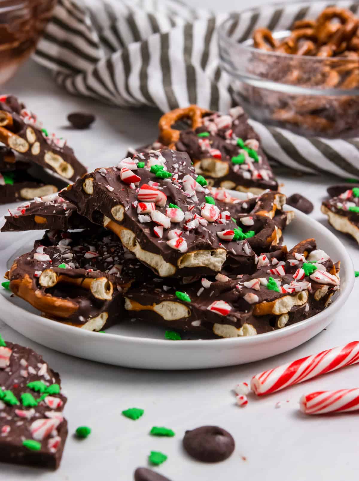 60 Easy No Bake Christmas Treats
