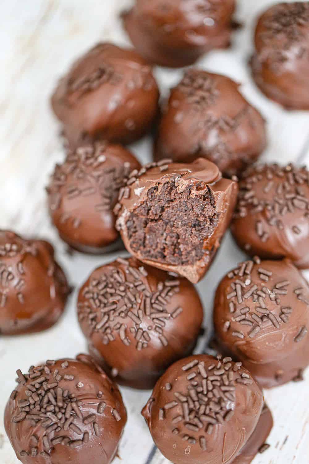 Chocolate Cake Cheesecake Truffles
