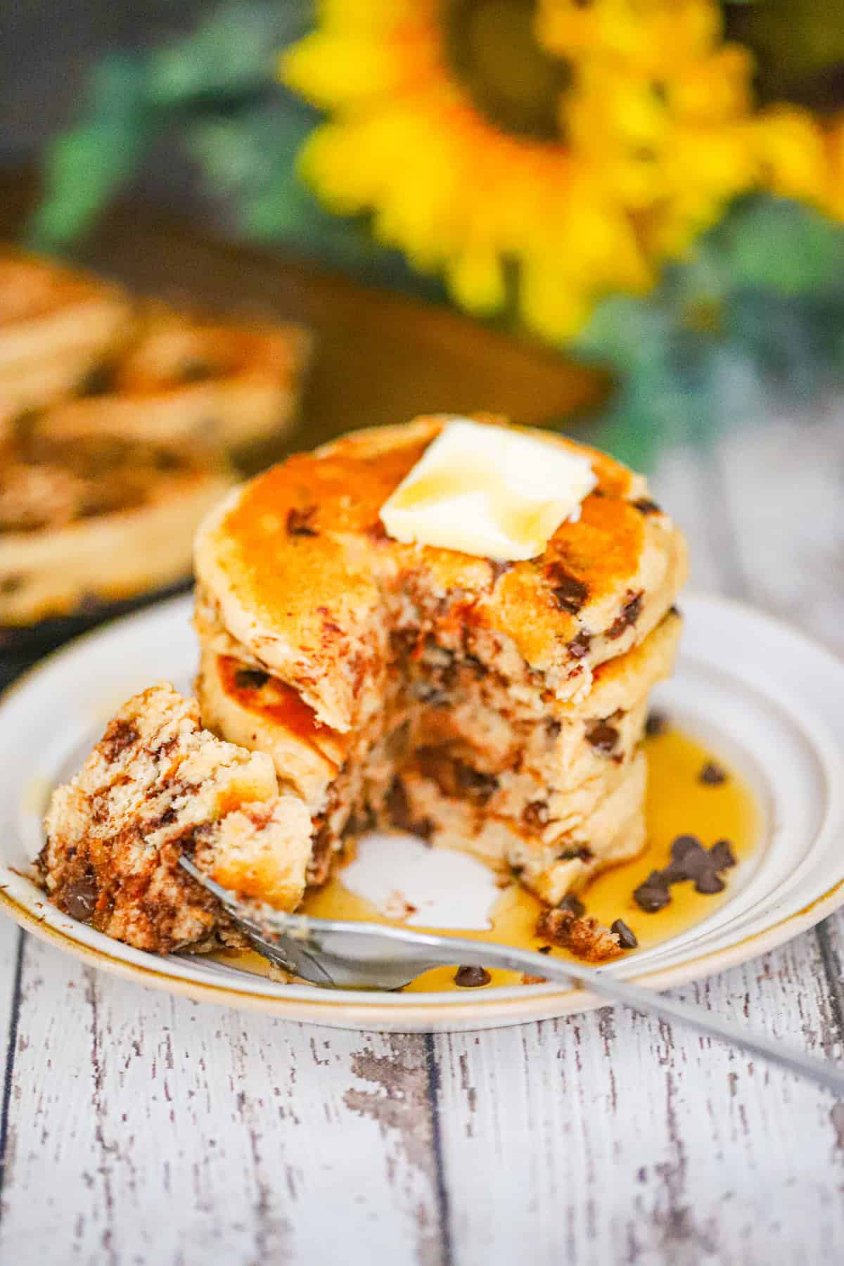 healthy fluffy Chocolate Chip Greek Yogurt Pancakes recipe