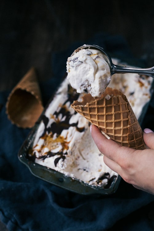 No Churn Chunky Monkey Ice Cream&nbsp;@ The Blonde Chef