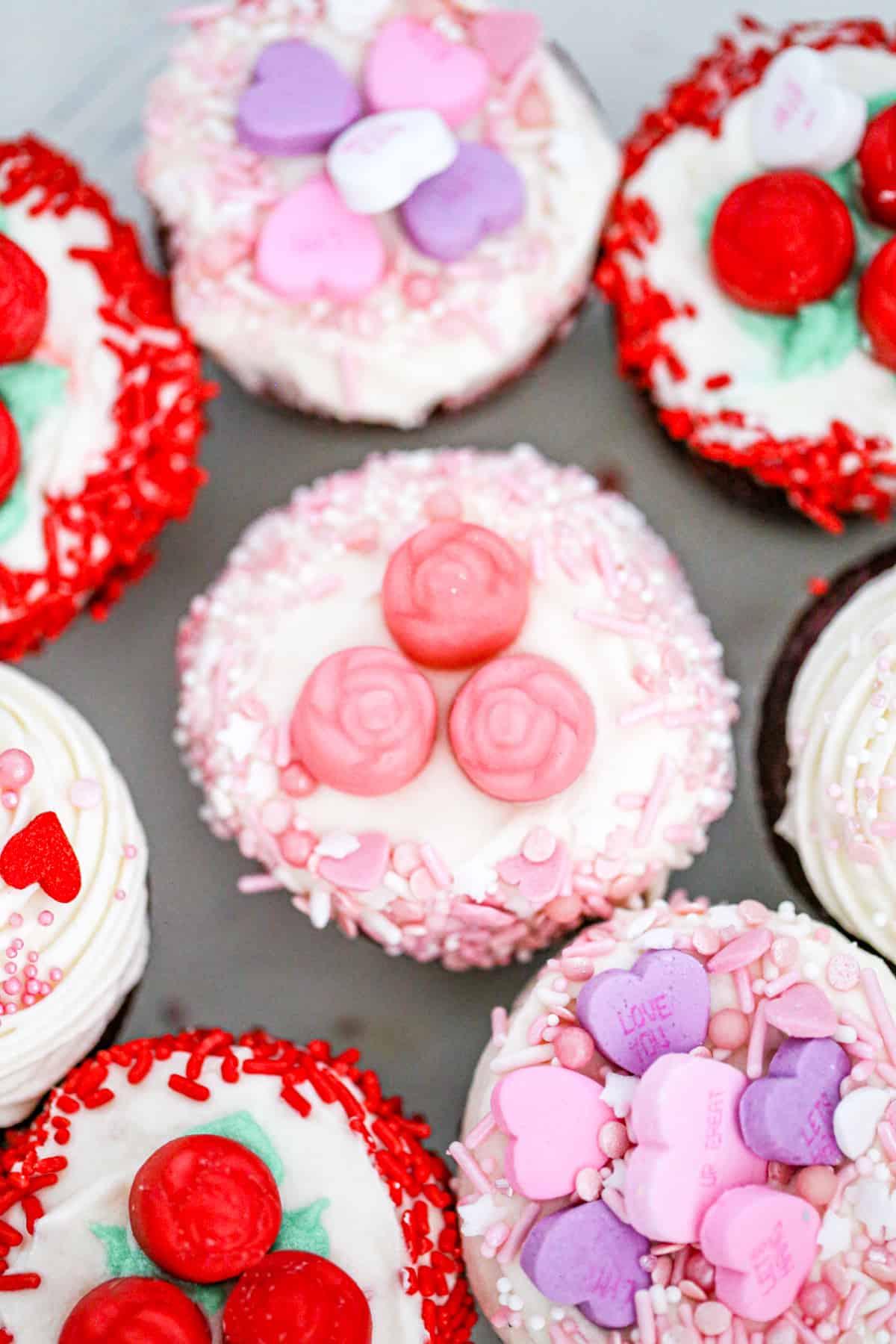 Brach's candy cupcakes for valentines day - red velvet with cream cheese frosting recipe