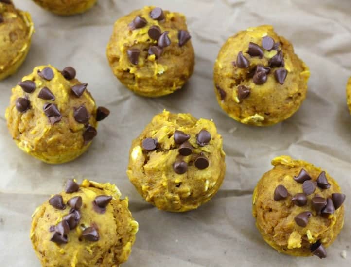 Healthy Mini Pumpkin Oat Chocolate Chip Muffins