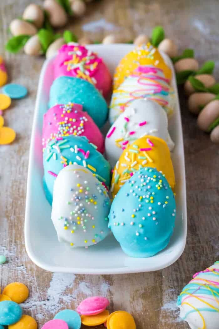 Easter Egg Oreo Balls&nbsp;easter candy recipes for fun and festive homemade treats 