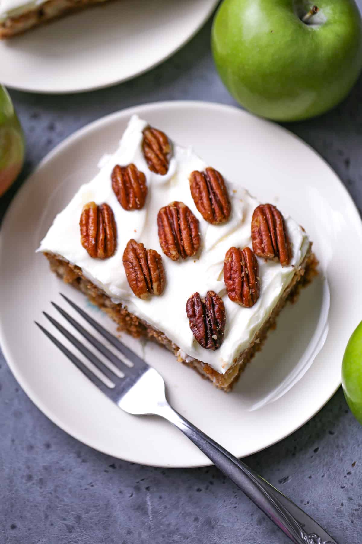 German Spiced Apple Cake