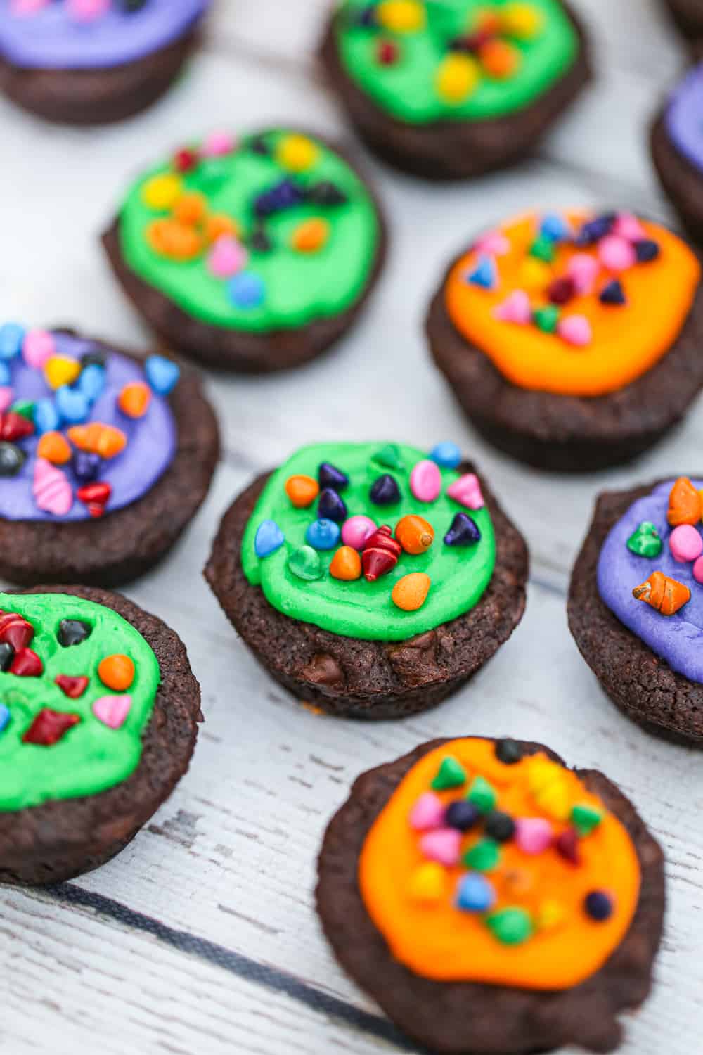 Hocus Pocus Brownie Bites