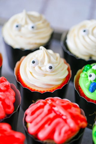 3 Easy Halloween Cupcake Ideas