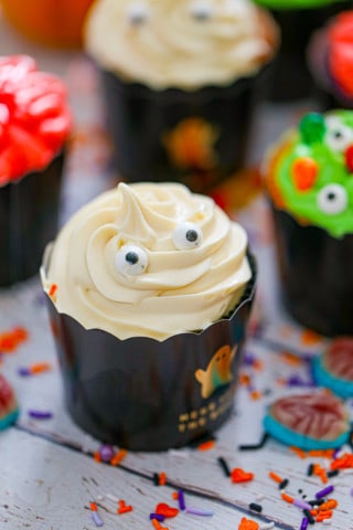 3 Easy Halloween Cupcake Ideas