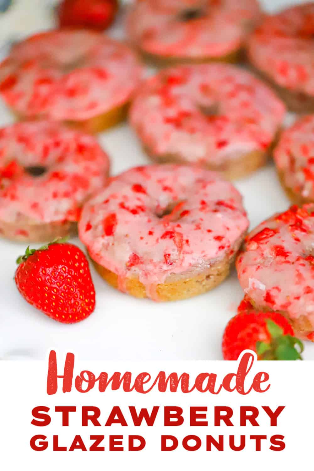 Baked Strawberry Cake Donuts