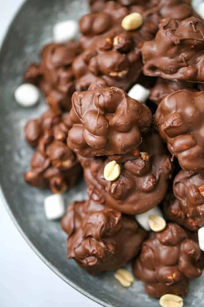 Easy Fluffy Chocolate Marshmallow Peanut Clusters!