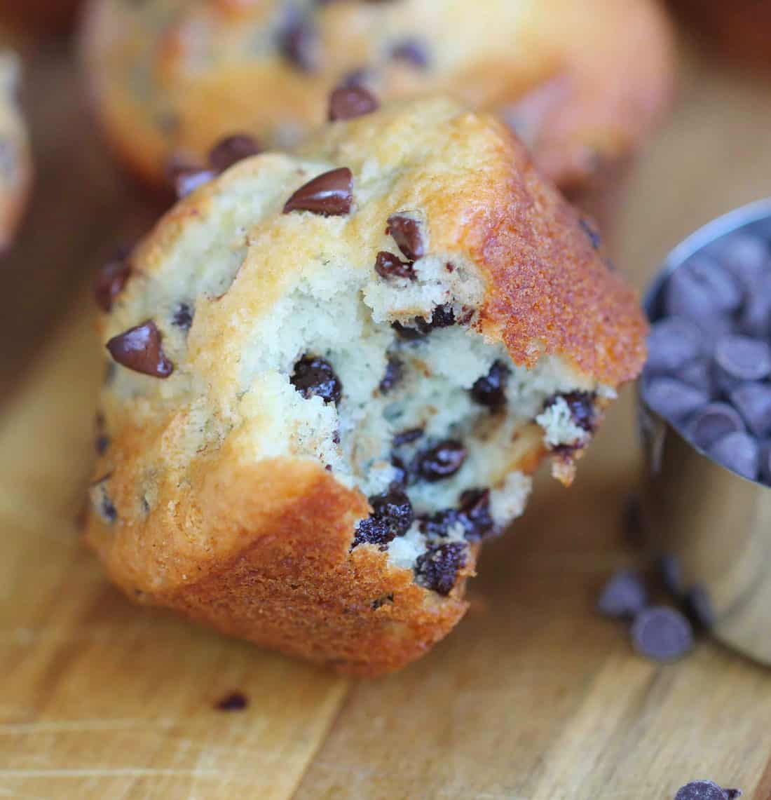 greek yogurt chocolate chip muffins