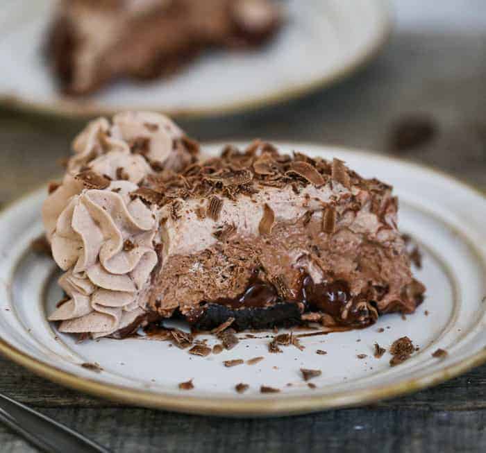 Ultimate Baileys Chocolate Cream Pie Irish dessert 