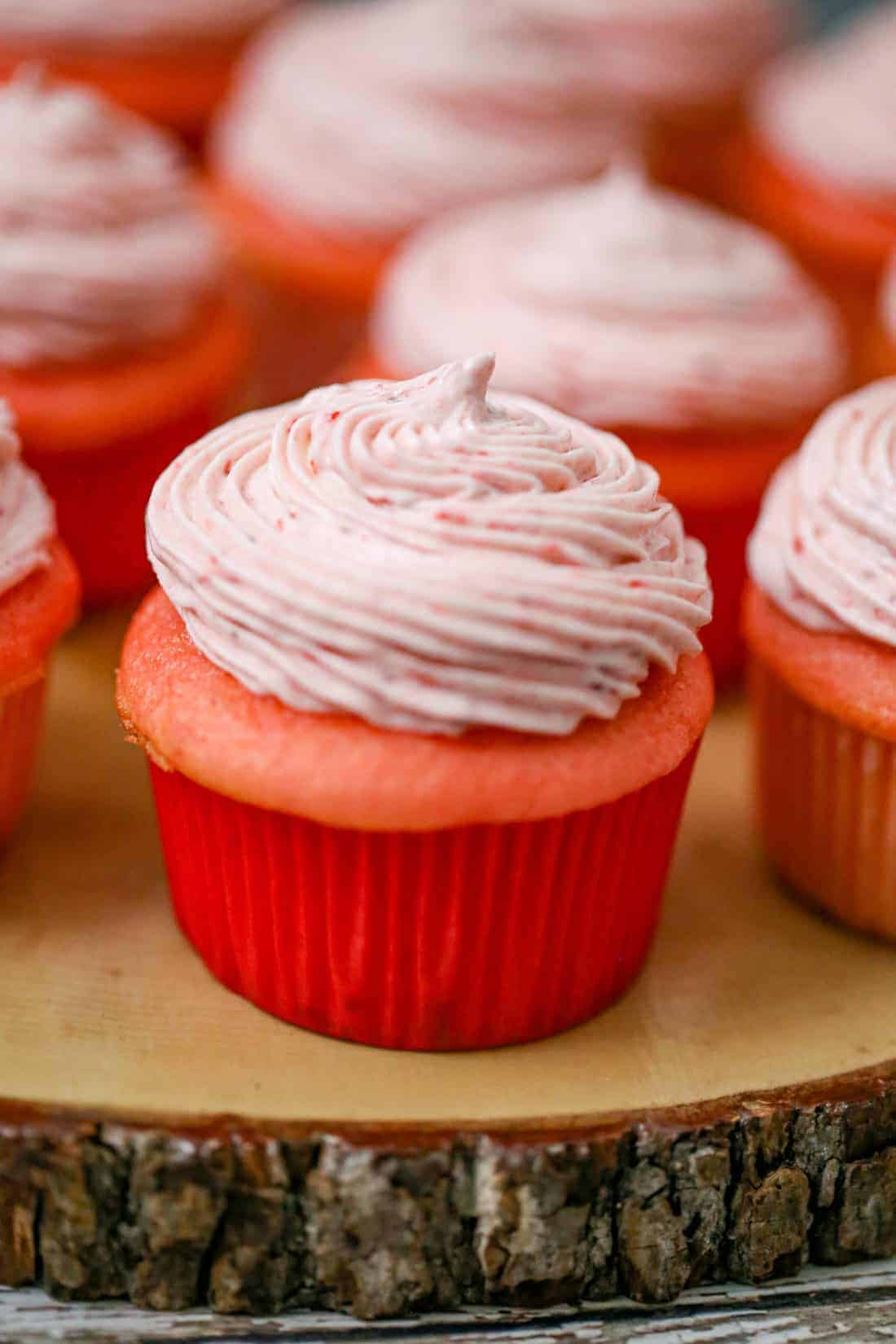 Cupcakes cream cheese filled 