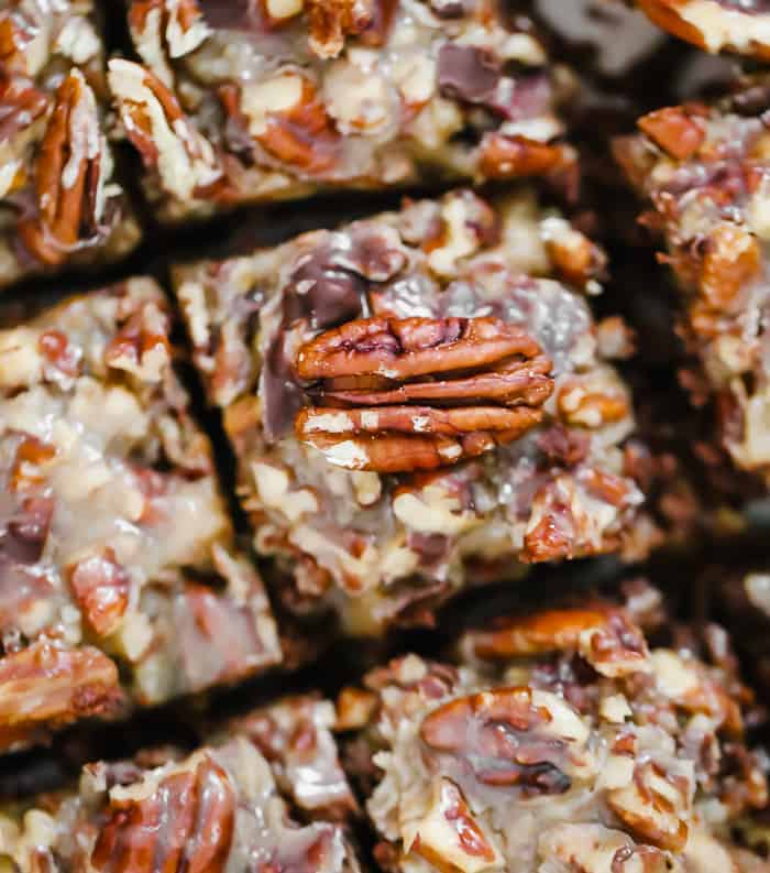 Chocolate Pecan Pie Brownies