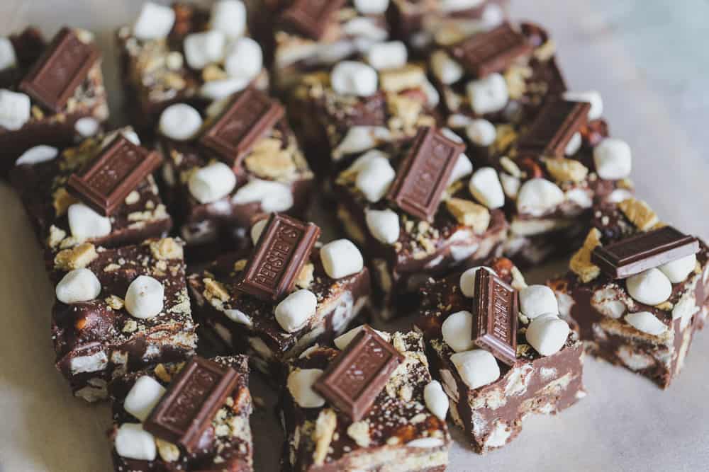 marshmallow, chocolate and graham cracker dessert