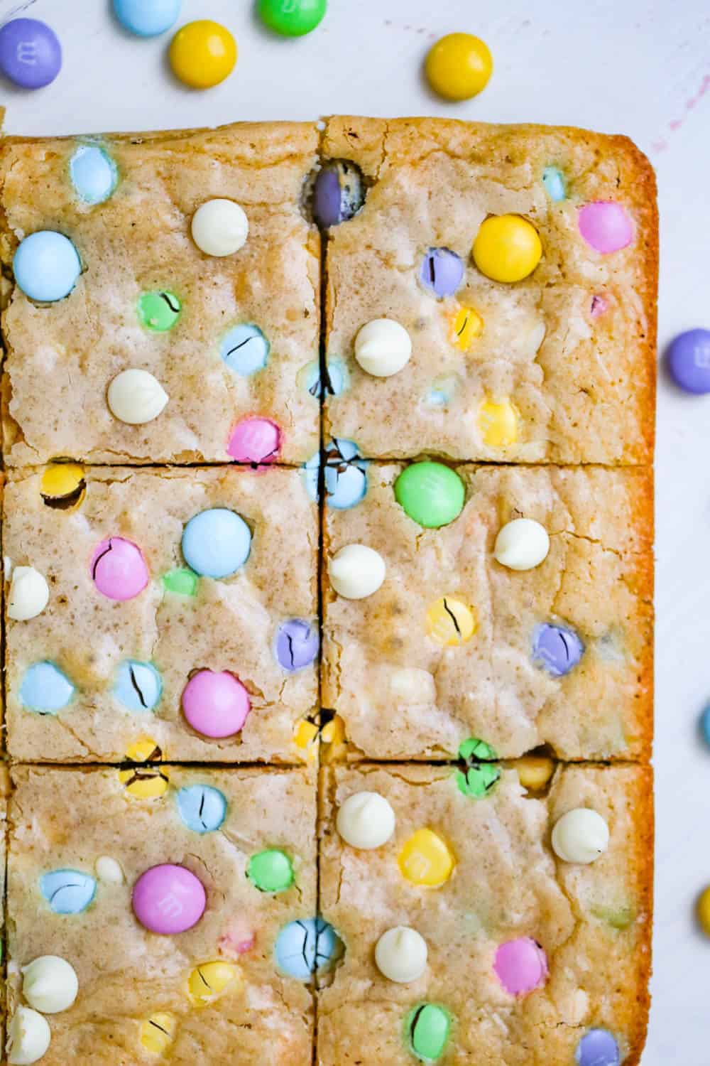 m&m blondie bar recipe / Easter M&M Chocolate Chip Blondies