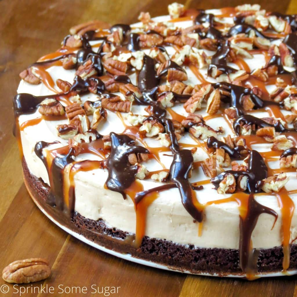 No-Bake Caramel Turtle Cheesecake @ Sprinkle Some Sugar
