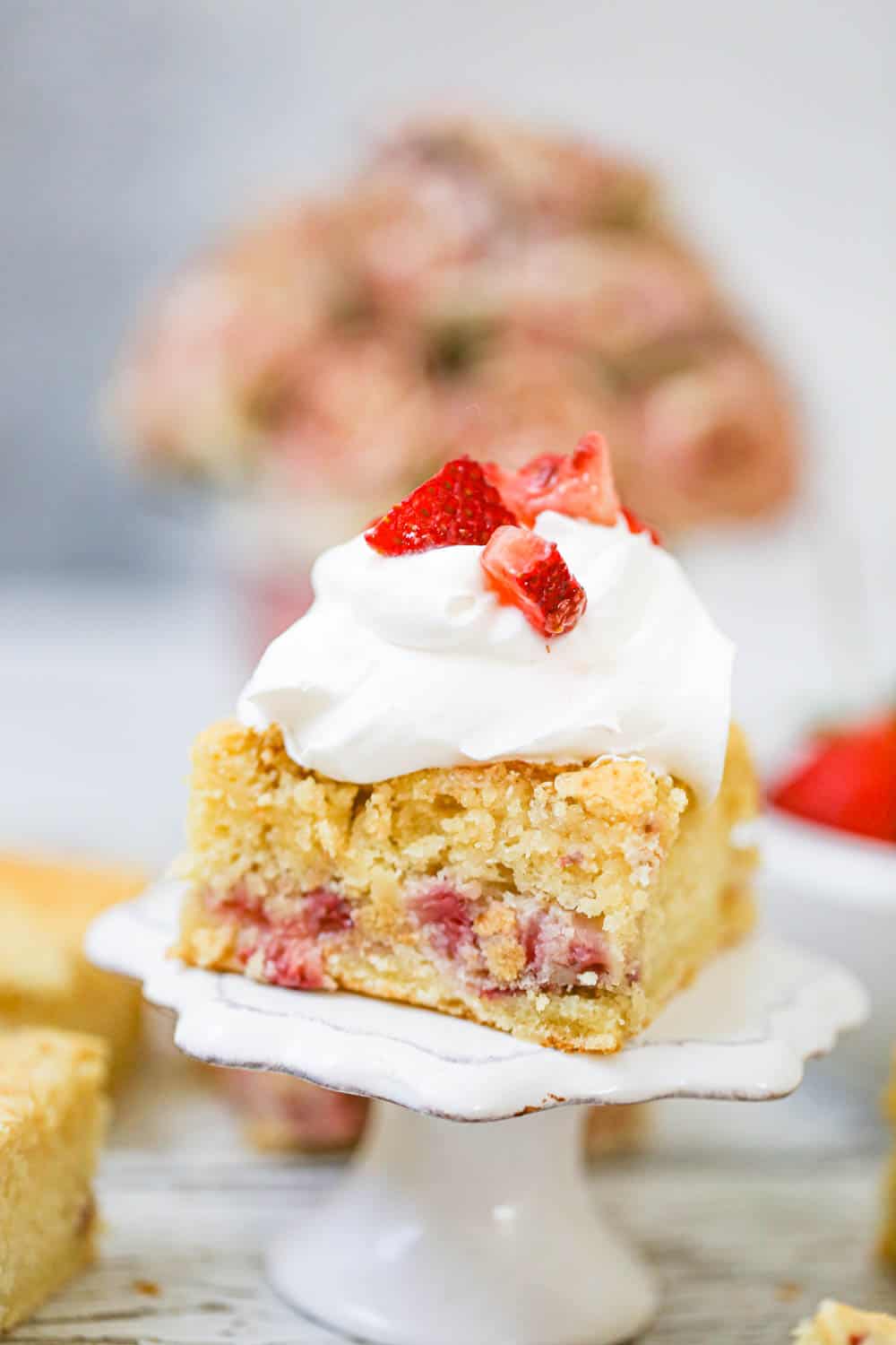 Fresh Strawberry Yogurt Cake - Sugar-Free Option