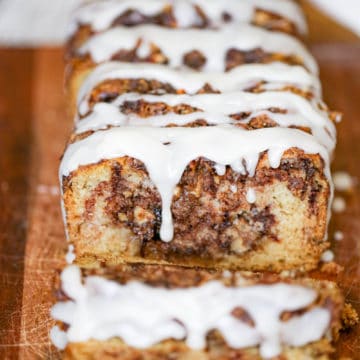 Apple Cinnamon Bread