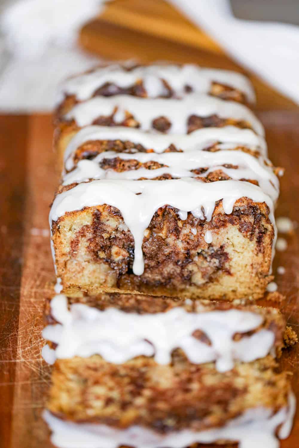cinnamon apple bread with glaze