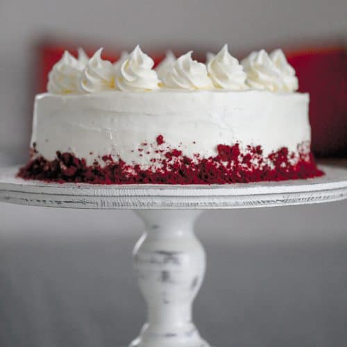"American Beauty" Retro Red Velvet Cake