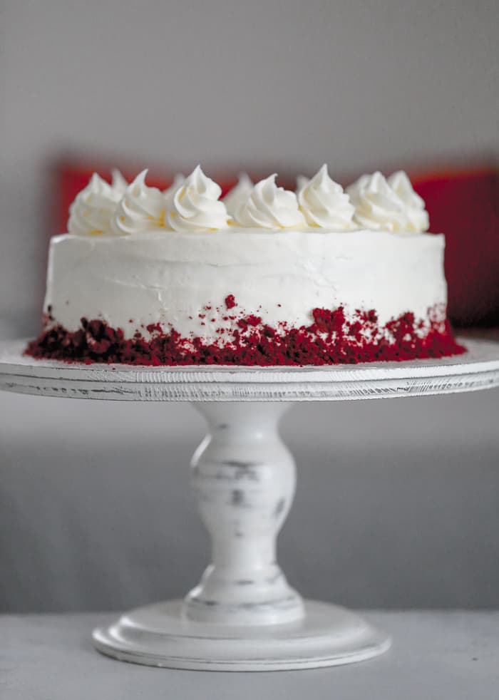 "American Beauty" Retro Red Velvet Cake