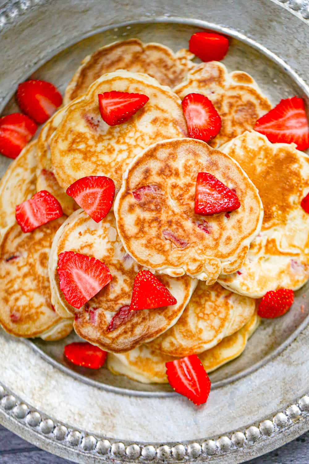 Easy Homemade Strawberry Pancakes