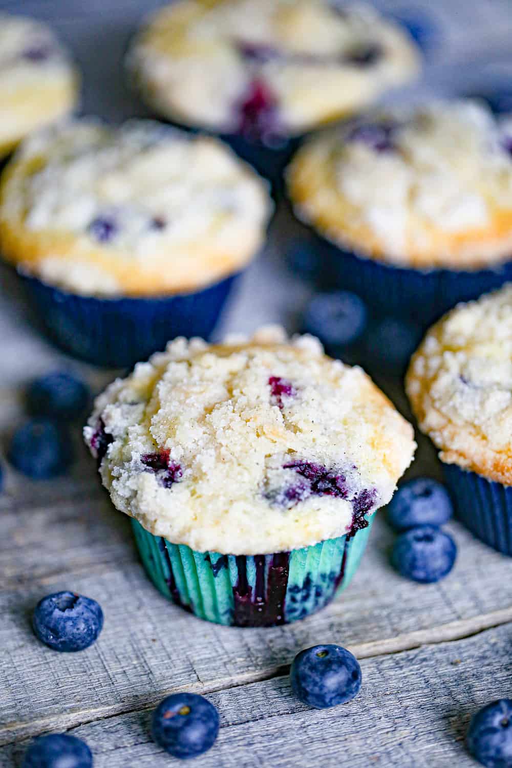 Best Blueberry Crumble Muffins