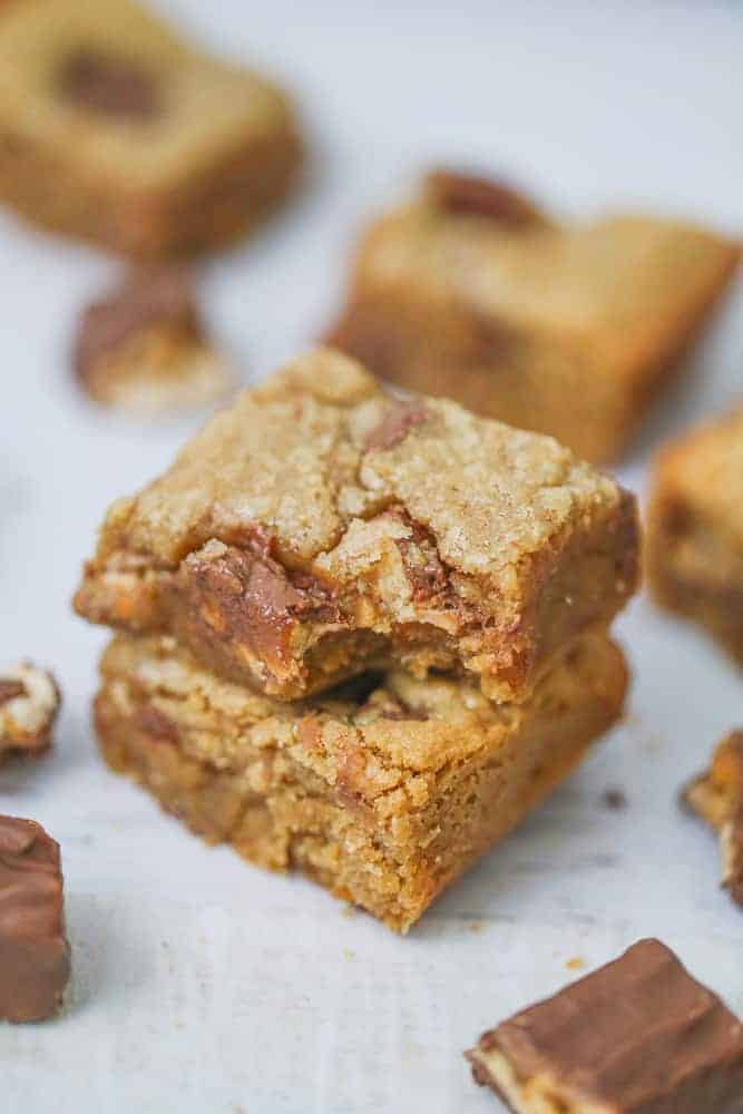 Ultimate Snickers Peanut Butter Blondie recipe