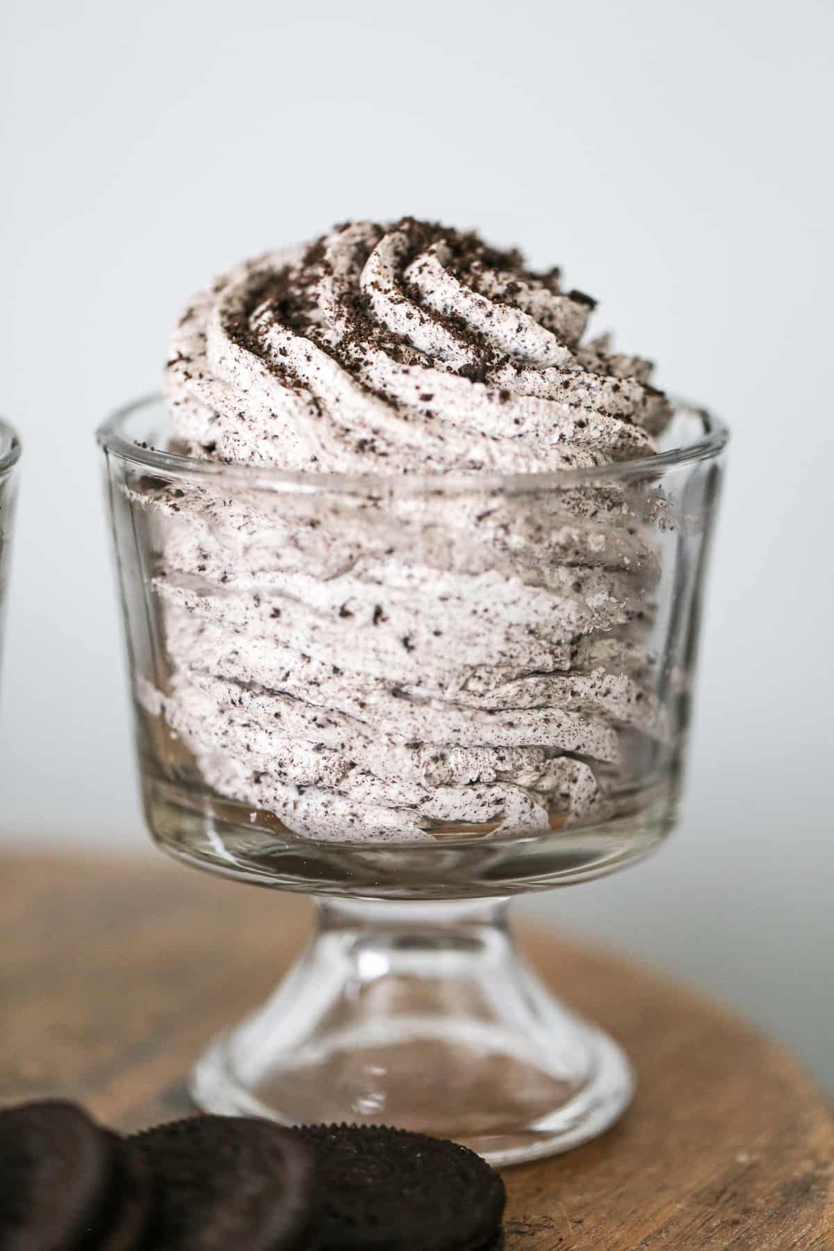 Cookies and Cream Mousse - 3 Ingredients