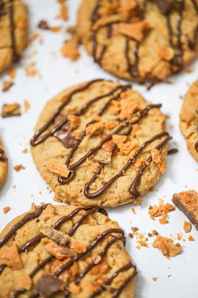 Butterfinger Peanut Butter Cookies recipe