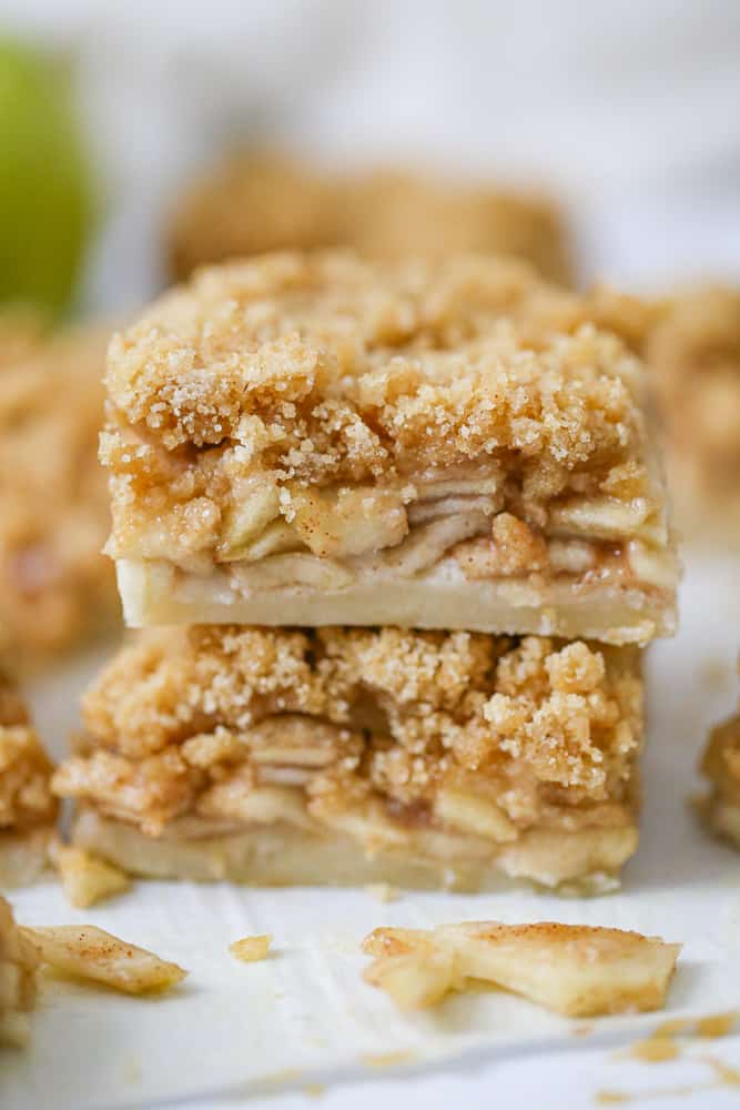 Easy Dutch Crumble Apple Pie Bars