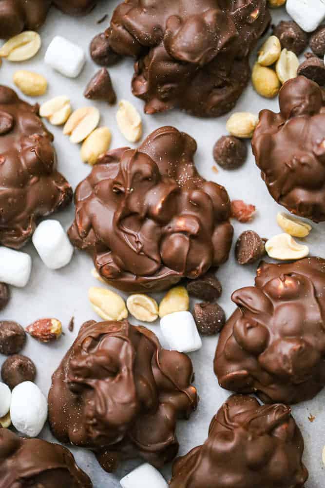 Easy Fluffy Chocolate Marshmallow Peanut Clusters!