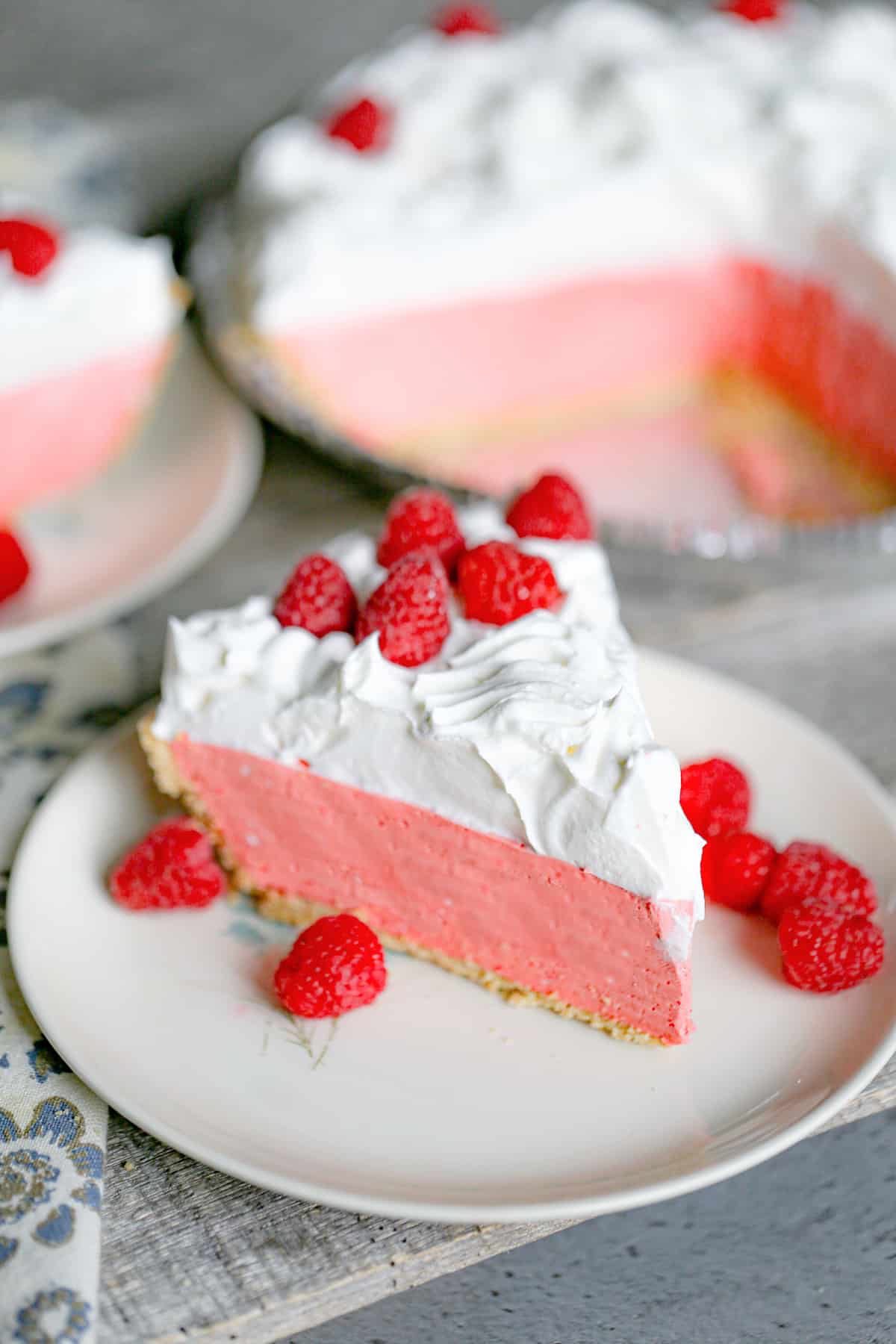 jello cool whip pie raspberry