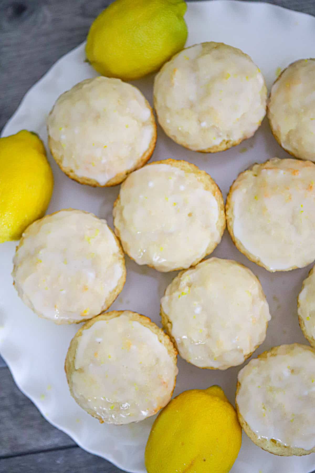 Lemon yogurt muffins