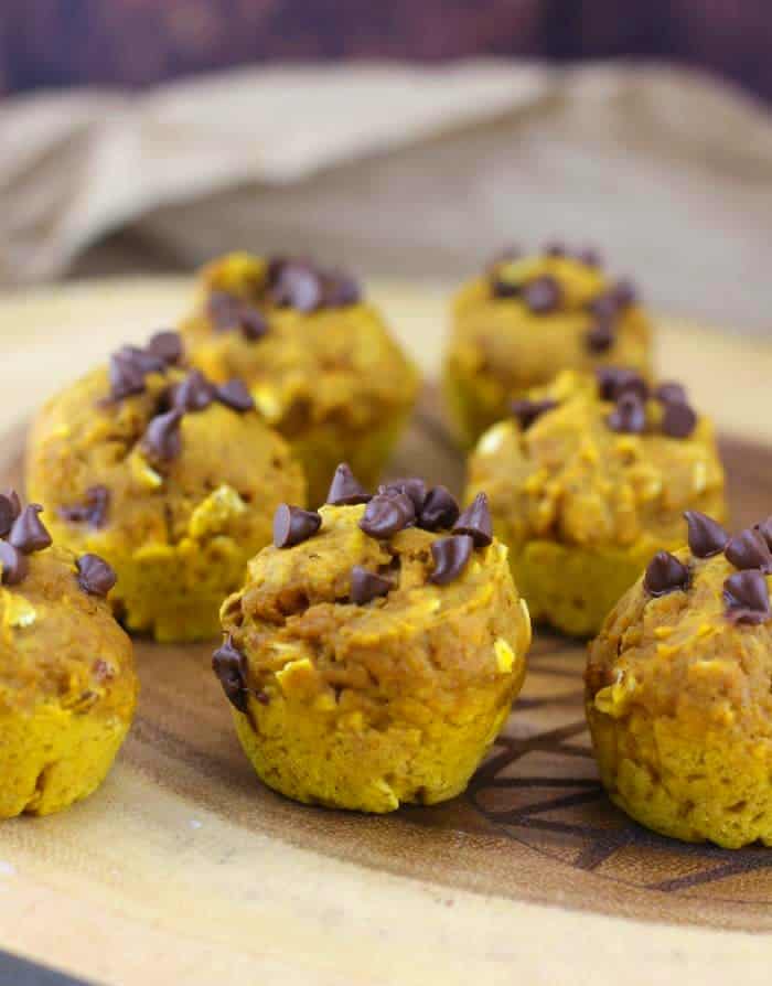 Healthy Mini Pumpkin Oat Chocolate Chip Muffins