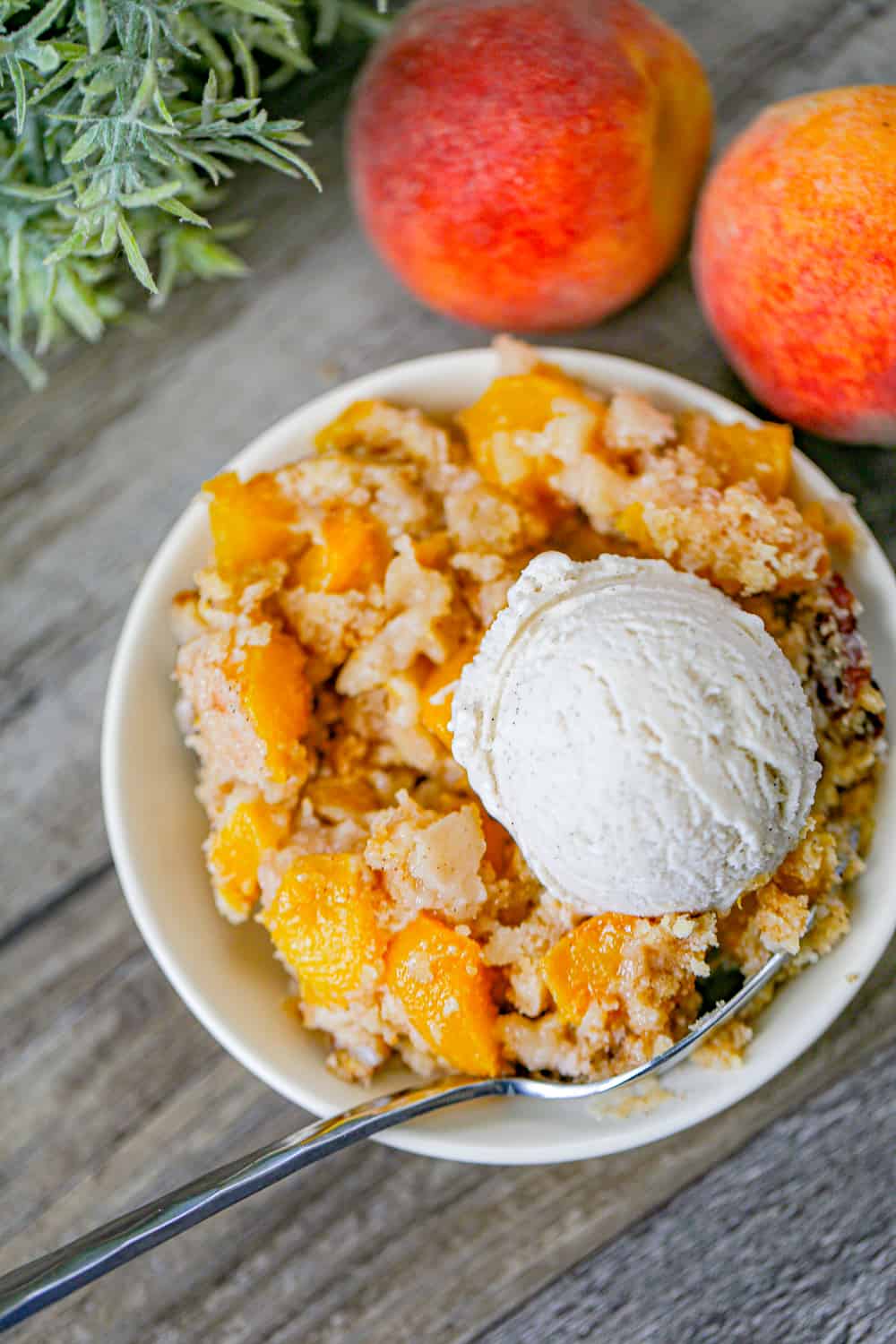 dump peach cake