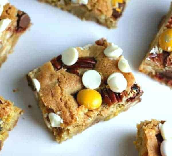 Autumn Pecan Pie M&M Blondies