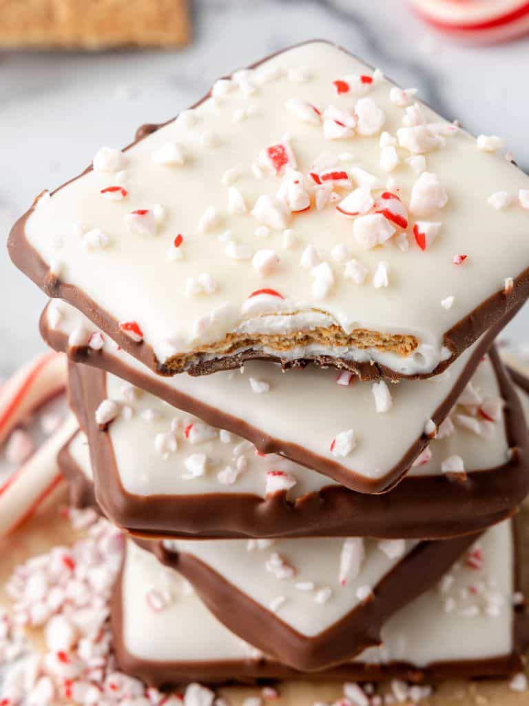 Peppermint Bark Graham Crackers
