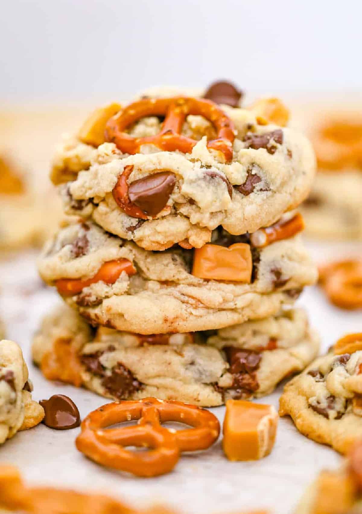 Caramel Pretzel Chocolate Chip Cookies