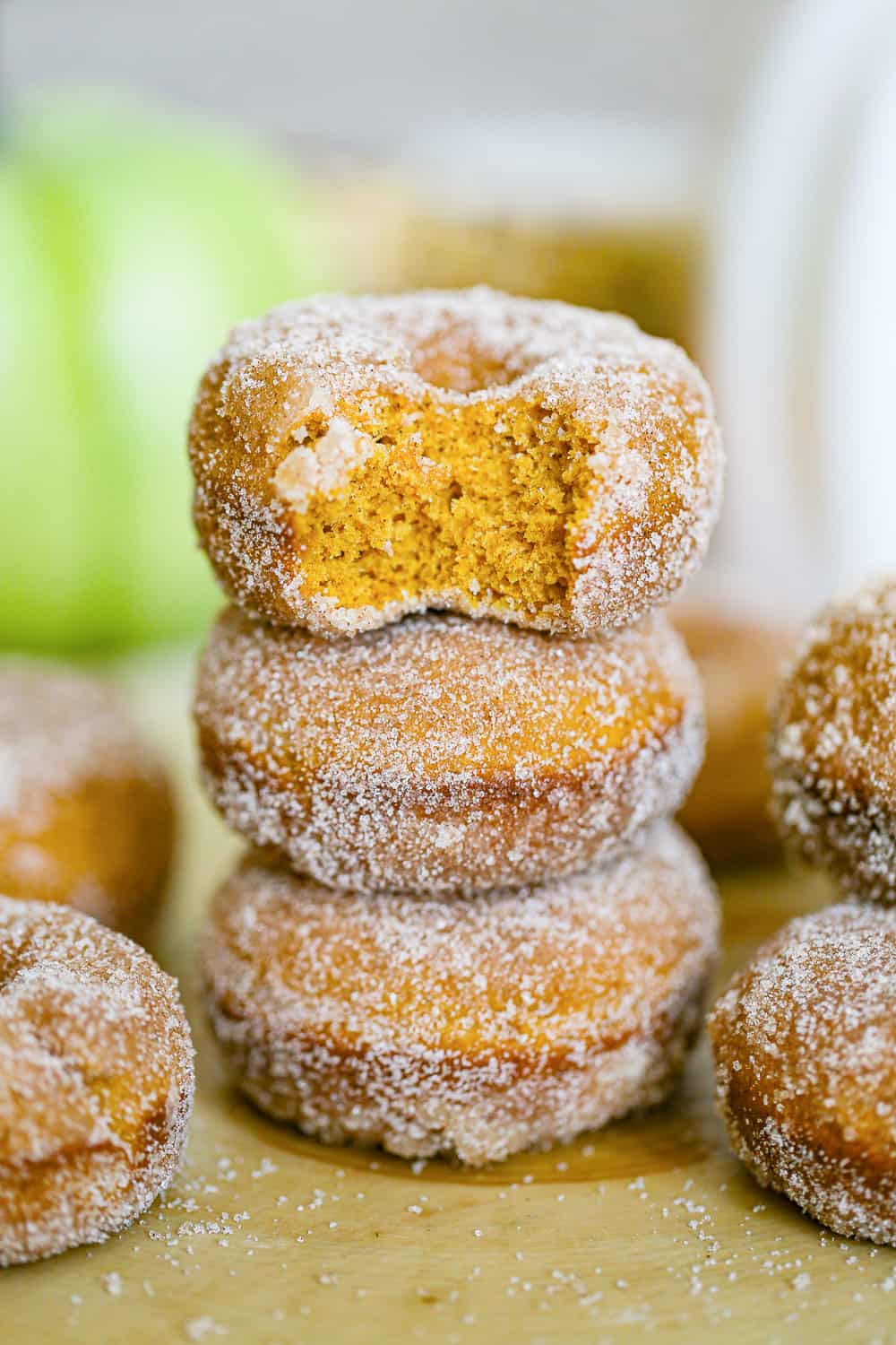 best pumpkin cake donuts with cinnamon sugar
