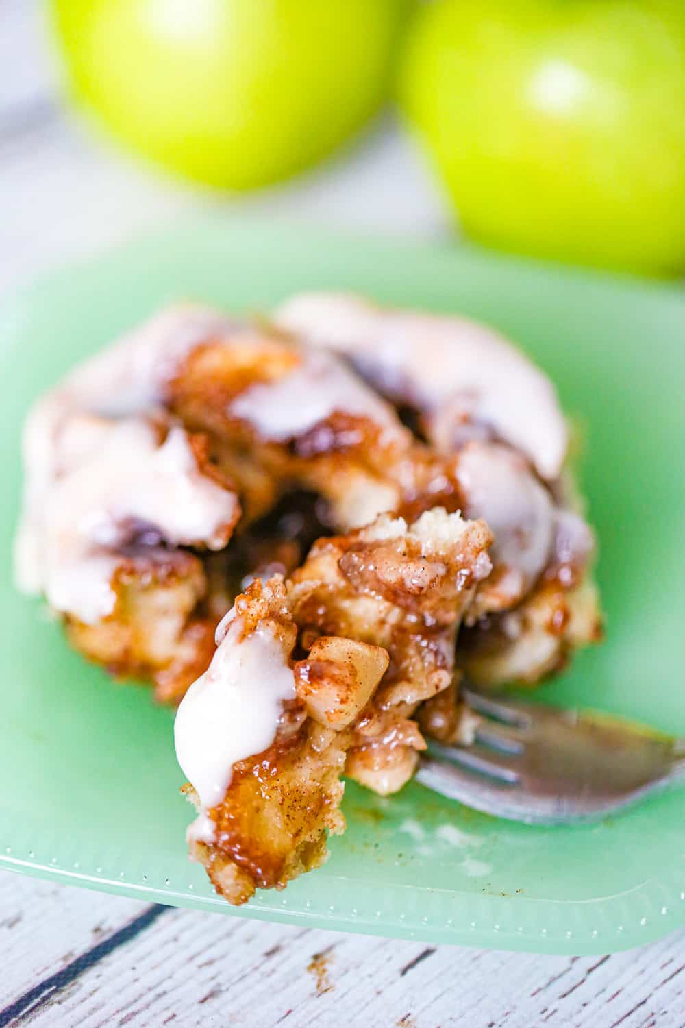 No Yeast Apple Cinnamon Rolls