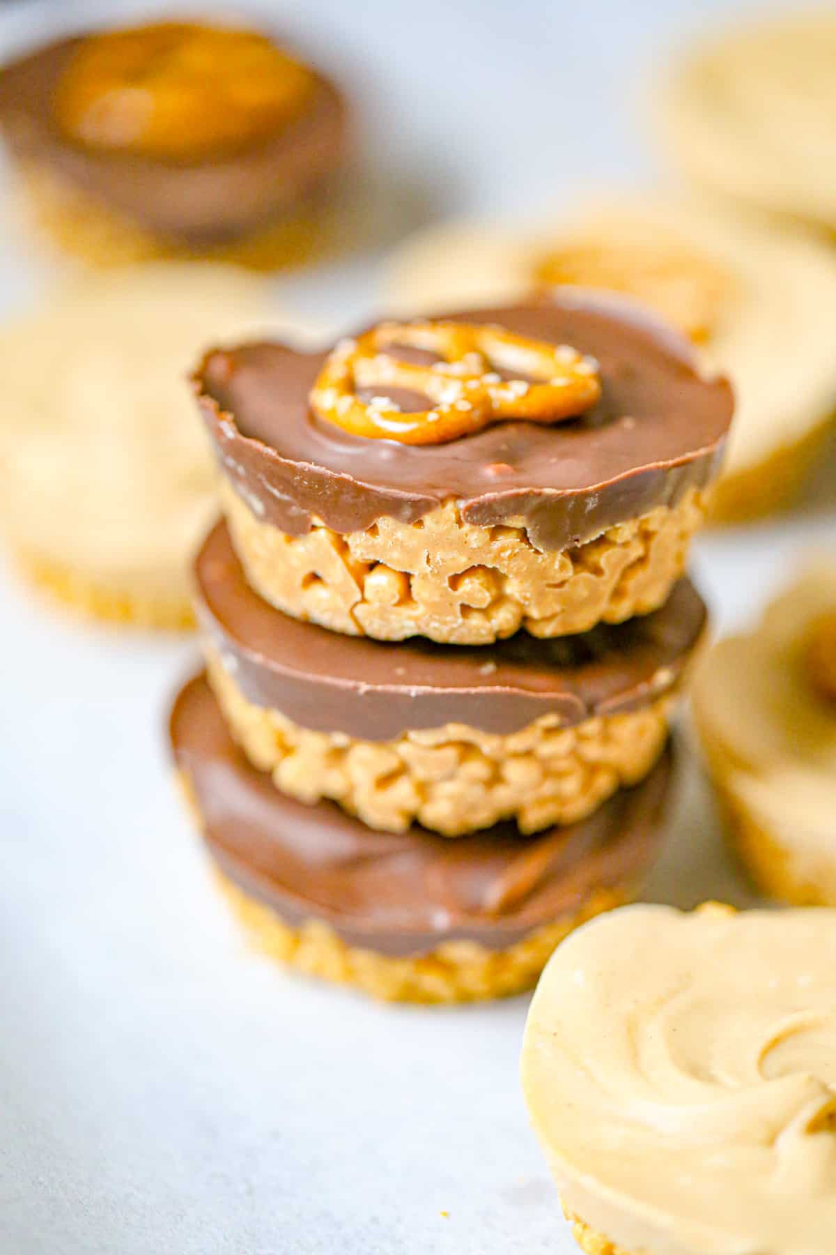recipe for Healthy Peanut Butter Cup Quinoa Crispy Treats&nbsp;