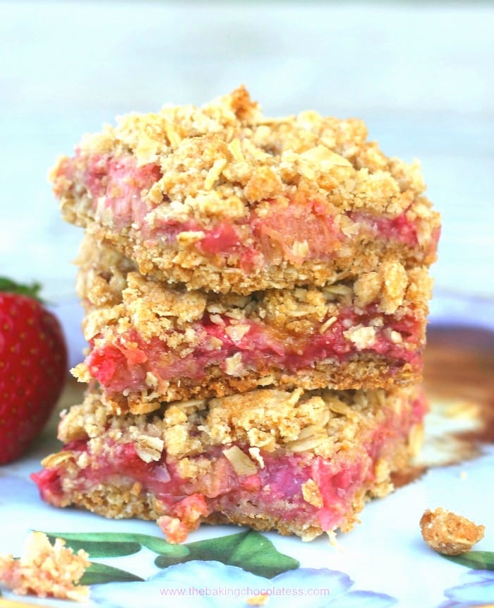 Awesome Strawberry Rhubarb Oatmeal Bars
