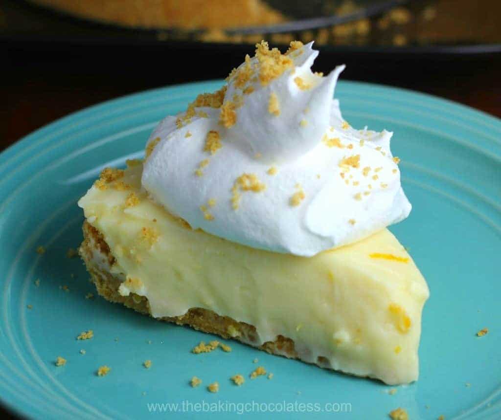 Luscious Lemon Sour Cream Pie!